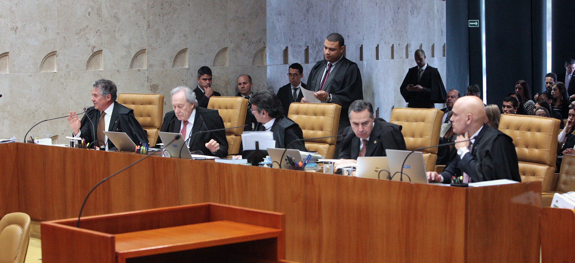 As regras processuais como armas: lições da ADC 43