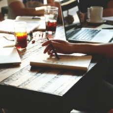 Sócios de empresa não configuram grupo econômico