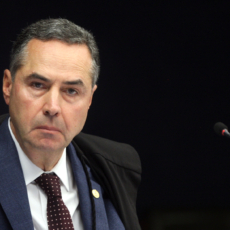 Barroso autoriza quebra de sigilo de Temer no inquérito sobre decreto dos Portos