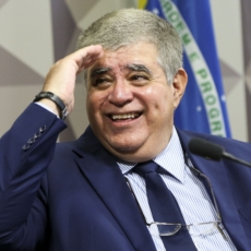 Marun articula indicação para vaga no CNMP