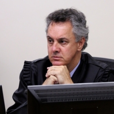 Relator no TRF-4 aumenta pena de Lula para 12 anos por corrupção e lavagem na Lava Jato