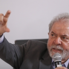 Defesa de Lula pede ao STF e STJ efeito suspensivo à condenação na Lava Jato