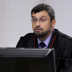MPF: defesa de Lula age para fomentar ‘teorias conspiratórias’  no caso triplex