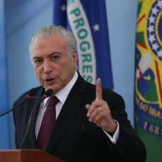 Governo propõe tributação de fundos de investimento e nova regra para hedge