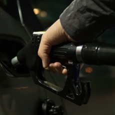 A alta da gasolina por conta da greve de caminhoneiros