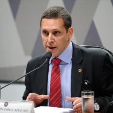 STF tranca ação penal contra Fernando Capez por caso de desvio de merenda