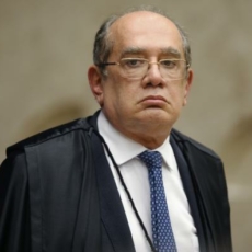 Gilmar Mendes suspende ação penal de Jacob Barata Filho com Bretas