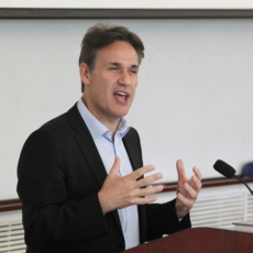 ‘Precisamos de uma geração de engenheiros legais’, diz Richard Susskind