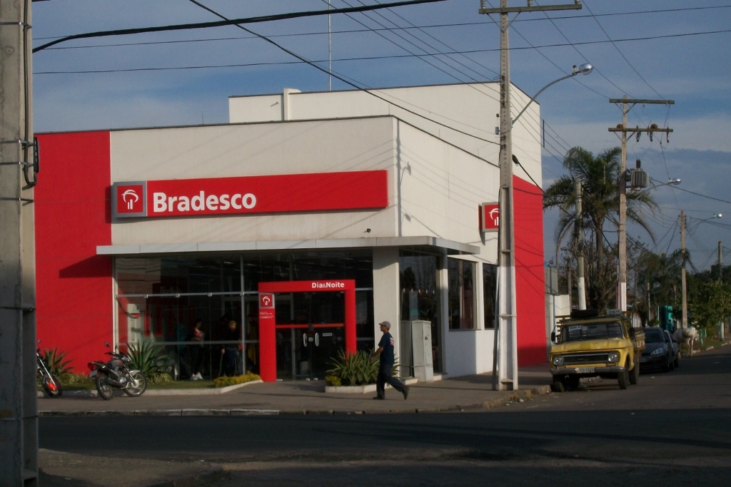 Banco de Brasília - Wikipedia