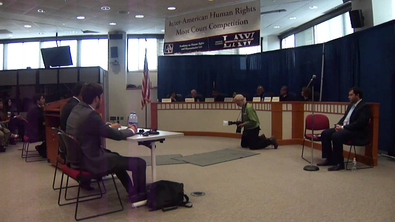 moot court