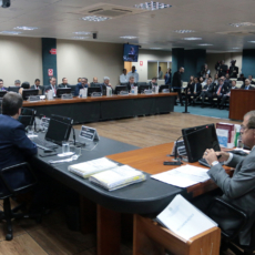 CNJ condena à aposentadoria juiz acusado de vender habeas corpus pelo WhatsApp