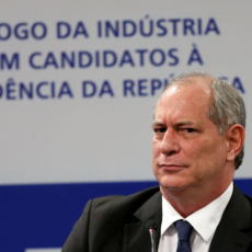 TJSP determina bloqueio de R$ 366 mil de Ciro Gomes, mas só encontra R$ 34 mil