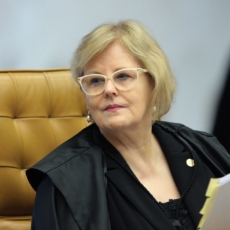 Rosa Weber: ‘O STF é o guardião do texto constitucional, não o seu autor’