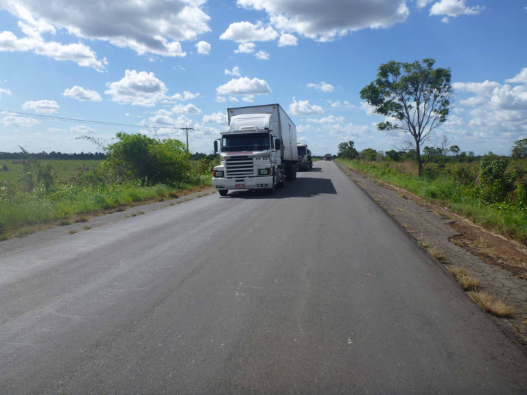 diesel, CNT rodovia STJ mercadoria roubada transporte estradas Receita Federal
