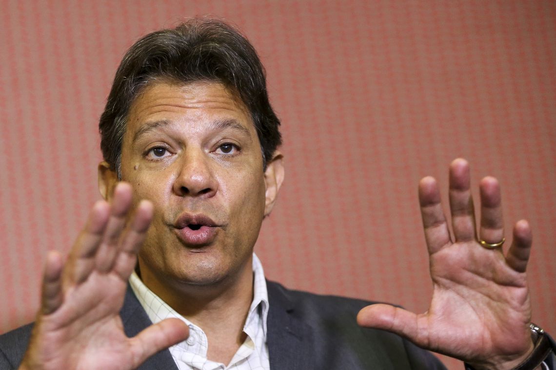 ciclo de debates Haddad