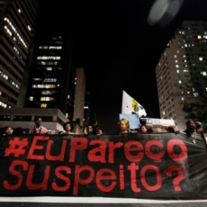 O genocídio negro e a excludente de ilicitude