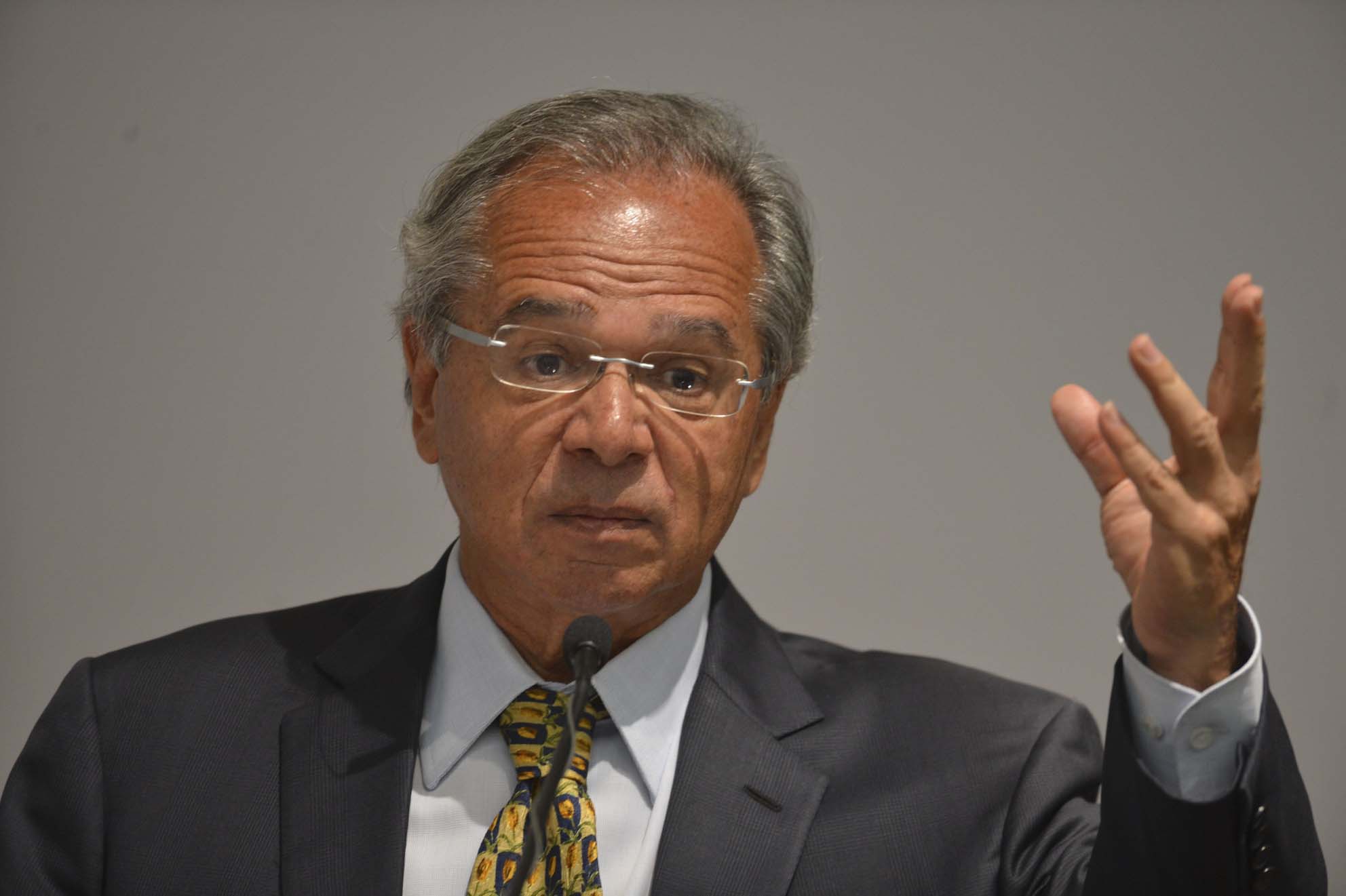 paulo guedes greenfield