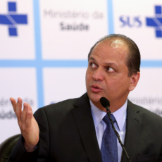 MPF: Barros favoreceu empresa que levou R$ 20 milhões e não entregou medicamento