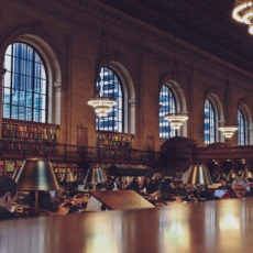 10 livros fundamentais para um jovem promotor