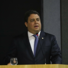 OAB recorre de liminar do STF que suspendeu ações trabalhistas