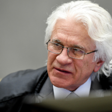 Relator no STJ sobre ICMS na base do PIS/Cofins prefere aguardar STF