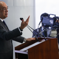 Entre risos, procuradores da Lava Jato falam sobre dados de cartão de Gilmar Mendes