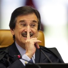 ‘Juízes correm risco de sucumbir à tentação de se tornarem porta-vozes das ruas’