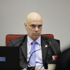 Alvo de ação do STF, advogado tem críticas a ministros, Moro, Lava Jato e Bolsonaro