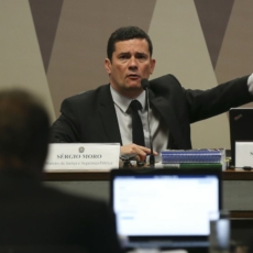 Moro defende projeto anticrime e diz que texto não foi feito com base em convicções