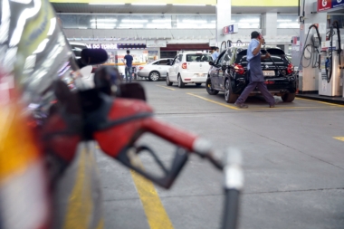 Propostas sobre venda direta de etanol para posto voltam a tramitar na Câmara