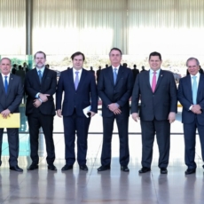 Após anúncio de pacto entre Poderes, juízes reagem e criticam STF por compromisso