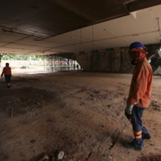 Mais de um terço das obras pelo país estão paralisadas, informa TCU