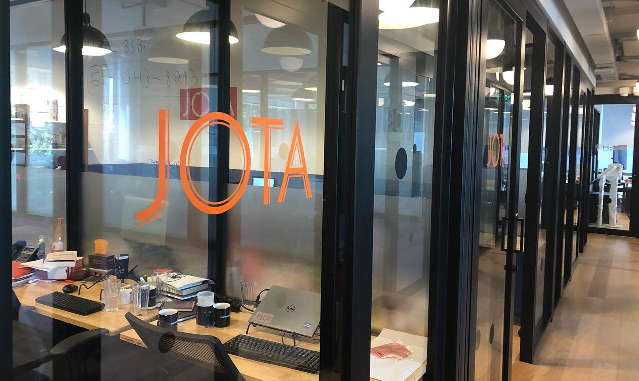 JOTA contrata copywriter em São Paulo