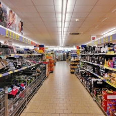 Lei municipal pode impedir postos de se instalarem em supermercados, decide TJSP