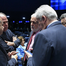 Senado adia votação da MP do INSS para o último dia de validade da medida