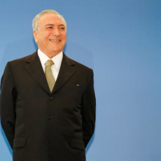 Ao aprovar contas de Temer com ressalvas, TCU dá recados a Bolsonaro