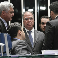 Dependência econômica para cônjuge ou companheiro(a) de servidor público