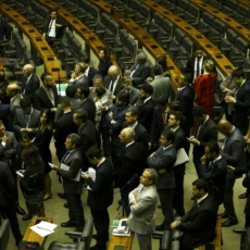 Modelo de transição é o principal objeto das emendas à reforma da Previdência