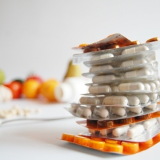 Autorregulação e regulação da indústria farmacêutica