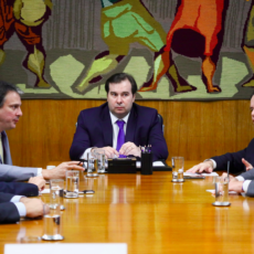 A quem interessa o vaivém na tramitação da reforma da Previdência?