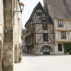 Troyes: a cidade das mil cores