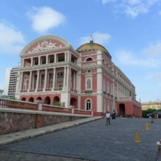 Congresso em Manaus discute reforma tributária e futuro da Zona Franca