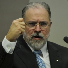 Supremo e o impeachment de ministros de Estado: licença para engavetar?