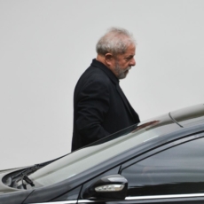 Lula pode ter de pagar multa para progredir de regime