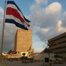 Monitoramento decisório da Corte Constitucional da Costa Rica: lições para o STF?
