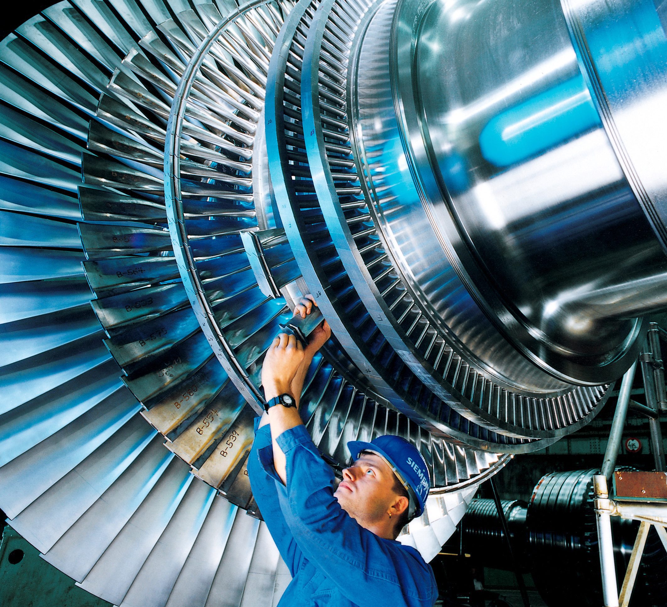 Crime organizacional e corrupção endêmica: Siemens e o amor pela Rússia