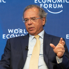 Desoneração da folha: Economia estuda projeto estrutural e com mais setores