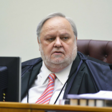 Licença de saúde do relator da Lava Jato no STJ é renovada por 60 dias