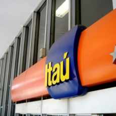Itaú perde processo de R$ 1,25 bi sobre PLR e hiring bonus no Carf