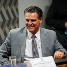 Liminar de Toffoli garante posse do terceiro mais votado para o Senado em MT